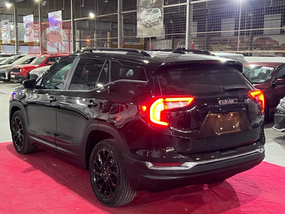 جی ئێم سی تیرەین